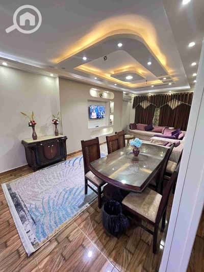 شقة 3 غرف نوم للايجار في حدائق الاهرام، الجيزة - IMG-20260502-WA0036. jpg