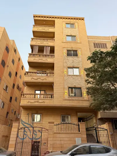Apartment for sale, 200 square meters, Fourth District, First Neighborhood, behind the Central Axis