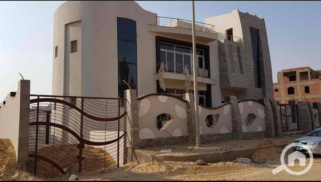 Villa for sale in Tamar Hinna, villas in the Fifth Settlement, 1034 square meters of land. - Ansicht 2