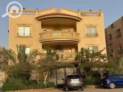 10+ Beds Villa for Sale in New Cairo, Cairo - IMG_7576. jpg 10+ Beds Villa for Sale in New Cairo, Cairo - IMG_7576. jpg