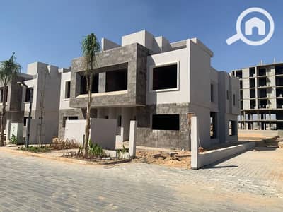 توين هاوس 4 غرف نوم للبيع في حدائق اكتوبر، الجيزة - IMG-20221106-WA0055. jpg