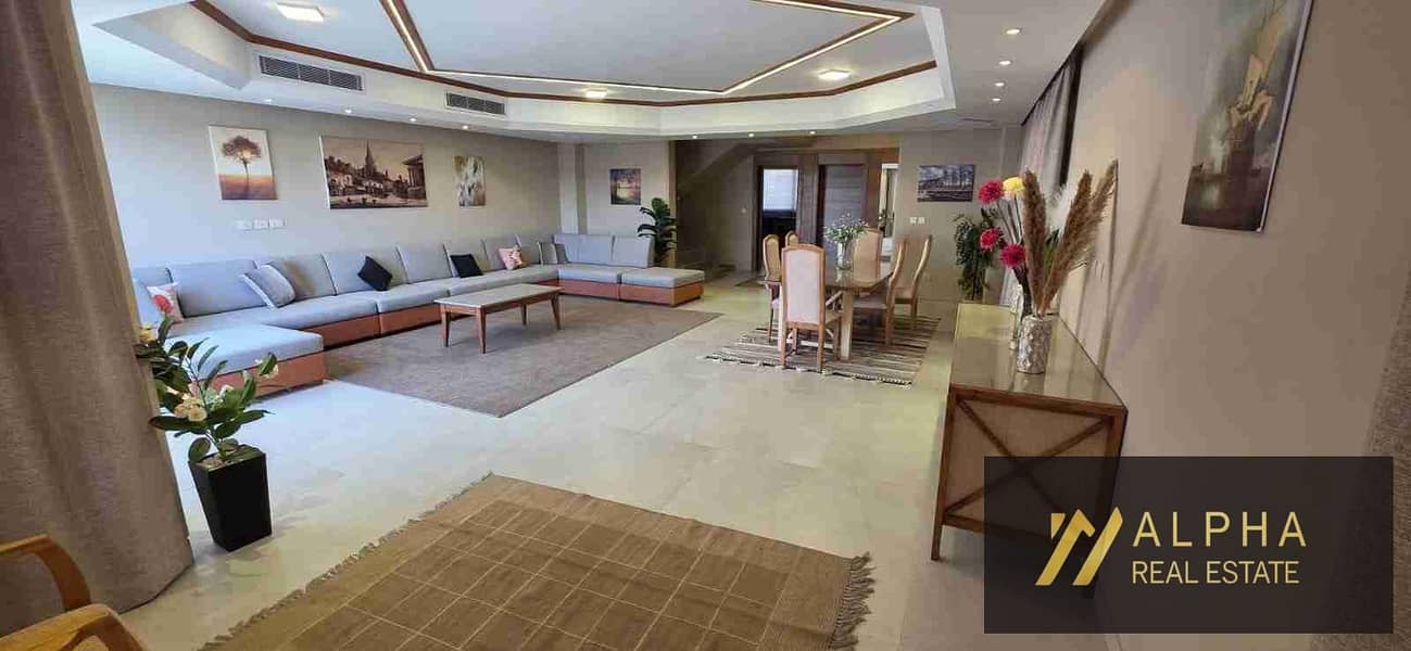 Fully Furnished Twin Villa for Rent in Top View Compound featuring a luxury design with pool and landscape view equipped with smart home systems in a prime location near AUC and main roads - Widok 3