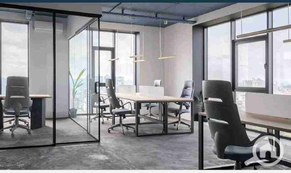 An administrative office with a view directly overlooking the main street. A real opportunity that doesn't come around often in the heart of the city. A strategic location in the center of the most vibrant street with the highest traffic density daily. A distinctive facade ensures strong visibility and easy access, at a total price of only 2,700,000 EGP‼ Systems. - Bild 2