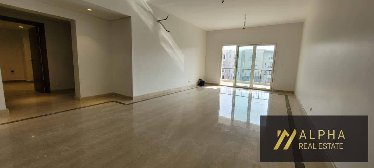 Apartment for Rent in Mivida Boulevard | 3 Bedrooms (Master) + Maid’s Room | Kitchen & 5 ACs – pohled 2