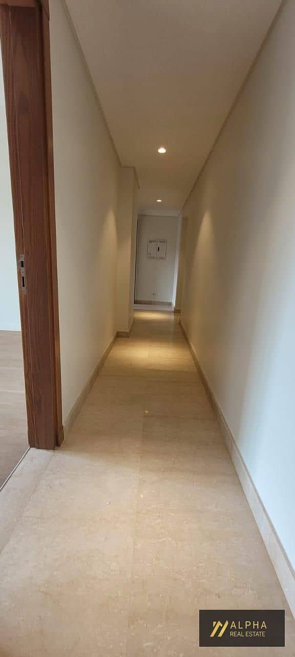 Apartment for Rent in Mivida Boulevard | 3 Bedrooms (Master) + Maid’s Room | Kitchen & 5 ACs – pohled 5