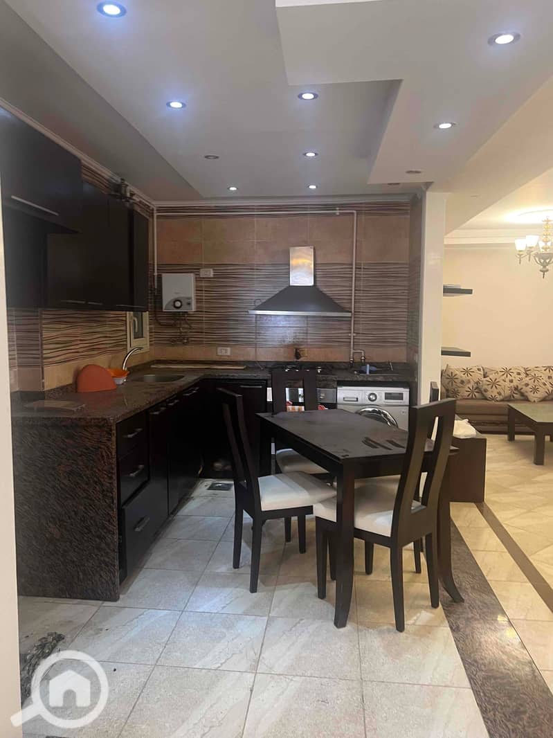 An opportunity not to be missed: an apartment for sale in Fleming just steps from the tram (145 m) without furniture. - Widok 3