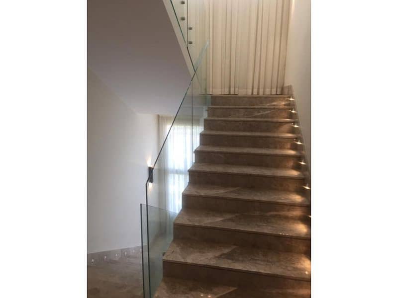 5 778c37a3-31ea-4042-a5ba-dd28f963a3d8. jpg