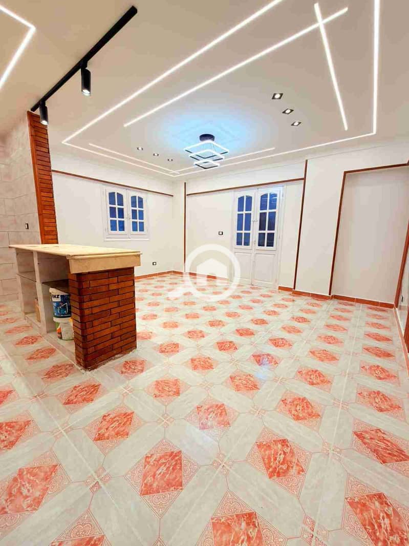 Apartment for sale in Alexandria, Beach of the Palm next to the Defense Club Hotel, steps to the sea and markets, fully registered with all facilities. - Widok 3