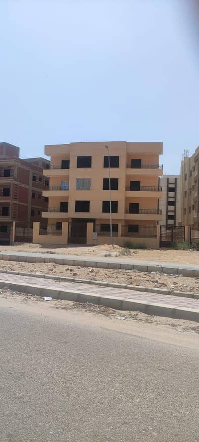 Land for Sale in 6th of October, Giza - عمارة للبيع بالتوسعات الشمالية