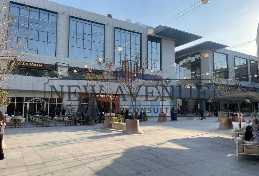 Office in U Venues Plaza View Fully Finished For Sale New Cairo - Widok 5