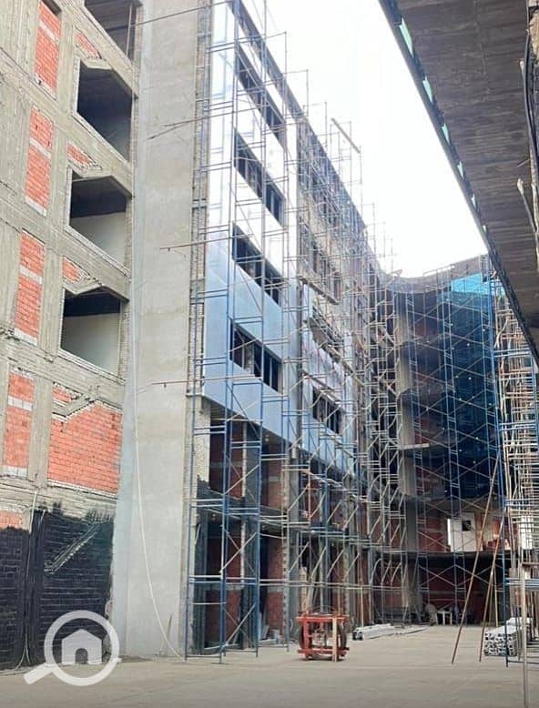 Office for sale with immediate delivery on installment plans in the heart of Sheikh Zayed City at 101 Mall. – pohled 6