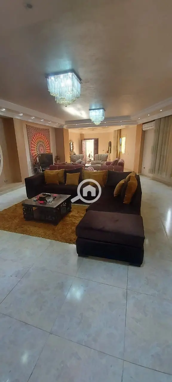 4-bedroom duplex for sale in South Academy with a total area of 700 square meters - Bild 2