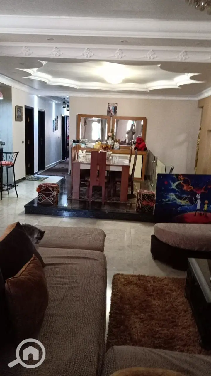 4-bedroom duplex for sale in South Academy with a total area of 700 square meters - Bild 5