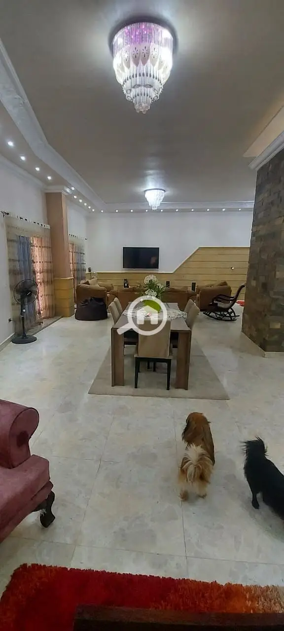 4-bedroom duplex for sale in South Academy with a total area of 700 square meters - Bild 6