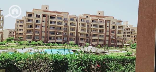 فلیٹ 2 غرفة نوم للبيع في 6 أكتوبر، الجيزة - 78050877_10159815121493496_5681237526304522240_n. jpg