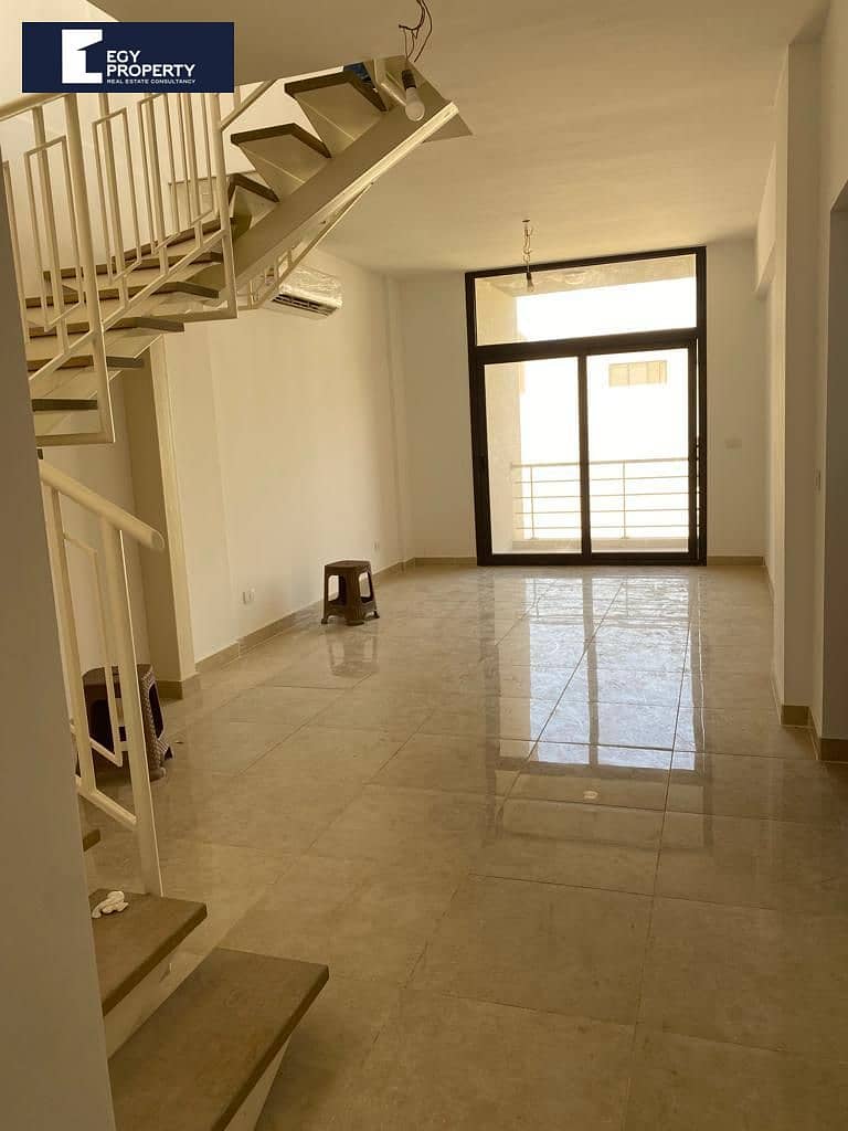 Penthouse For Sale In Fifth Square Al Marasem - New Cairo , Greenery View - Widok 5