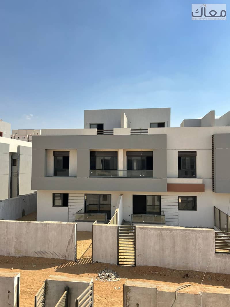 Corner Townhouse Directly on the Green River – Delivery in 6 Months - Ansicht 4
