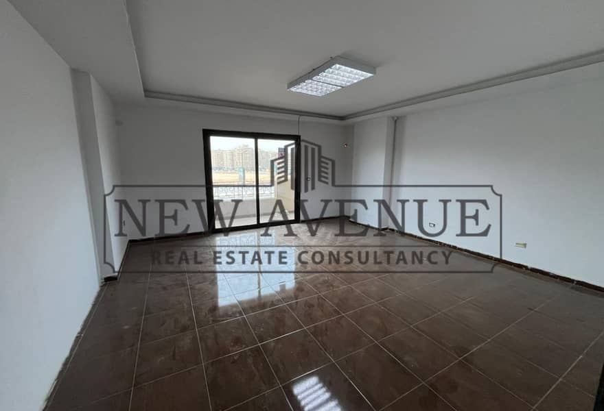 Administrative Officewith avery Prime Location Fully finished Al lasilki MAADI - Ansicht 3