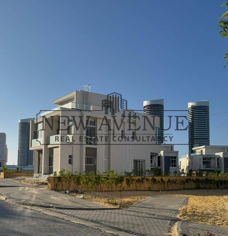 Largest Corner Villa Lagoon View in Mazarine Island-New Alamein North Coast -Read To move - Ansicht 3