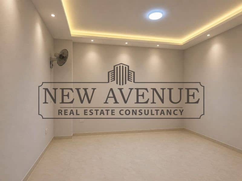 Ready to move Fully Finished ultra super lux Apartment view garden for sale in Northern Lotas New Cairo - Widok 3