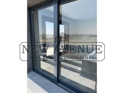 2 Bedroom Penthouse for Sale in New Cairo, Cairo - WhatsApp Image 2026-04-29 at 8.28. 35 PM. jpg 2 Bedroom Penthouse for Sale in New Cairo, Cairo - WhatsApp Image 2026-04-29 at 8.28. 35 PM. jpg