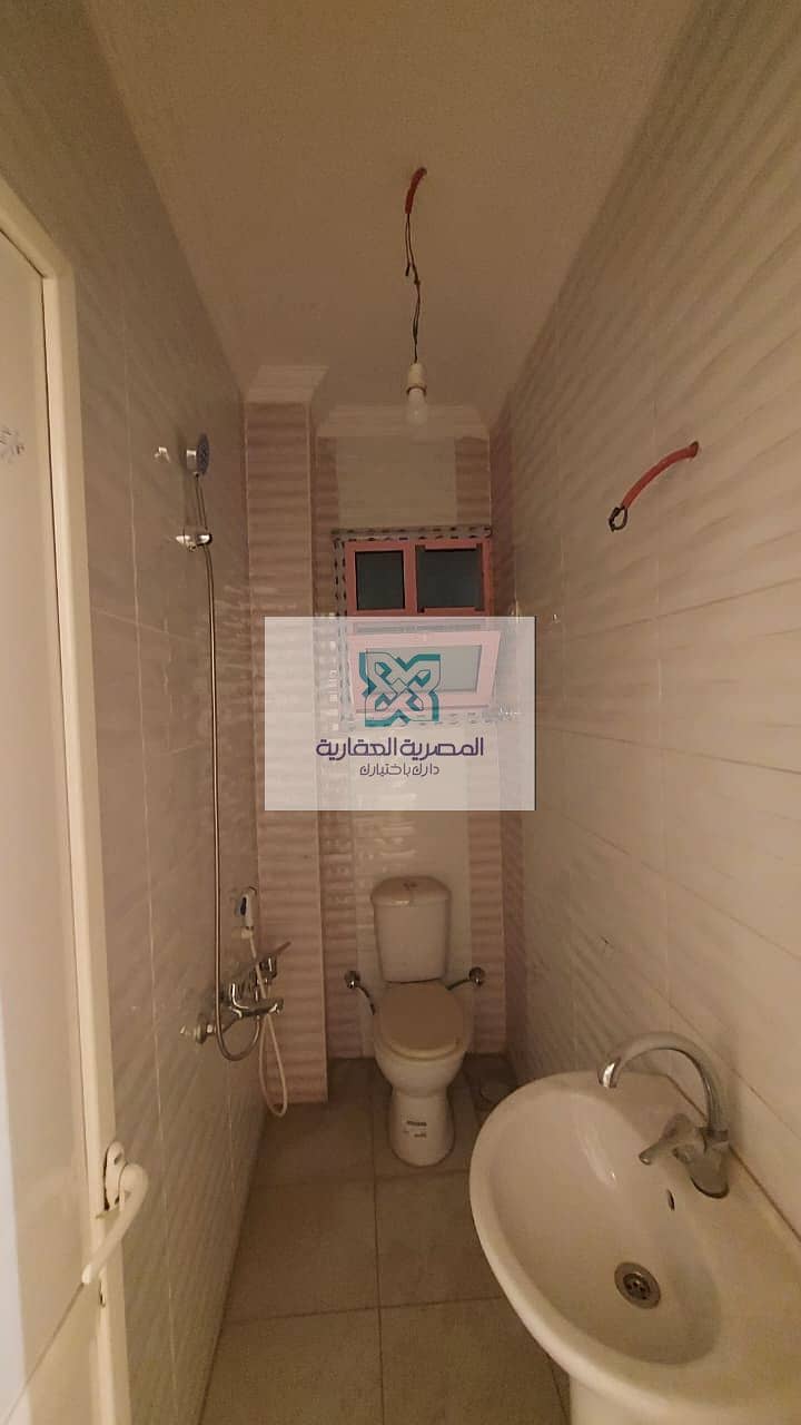 Office apartment for rent with a residential contract in Zahra Al-Maadi, the tenth section, near the ring road, completely unspoiled, 200 meters. - Vista 3