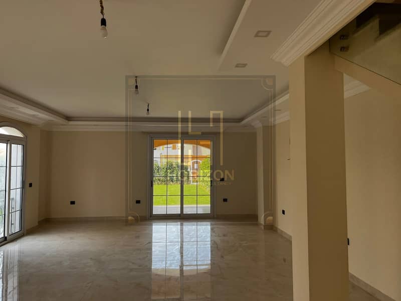 Semi furnished Town corner 3rooms + living with special finishing rent Layan sabbour New Cairo - Ansicht 3