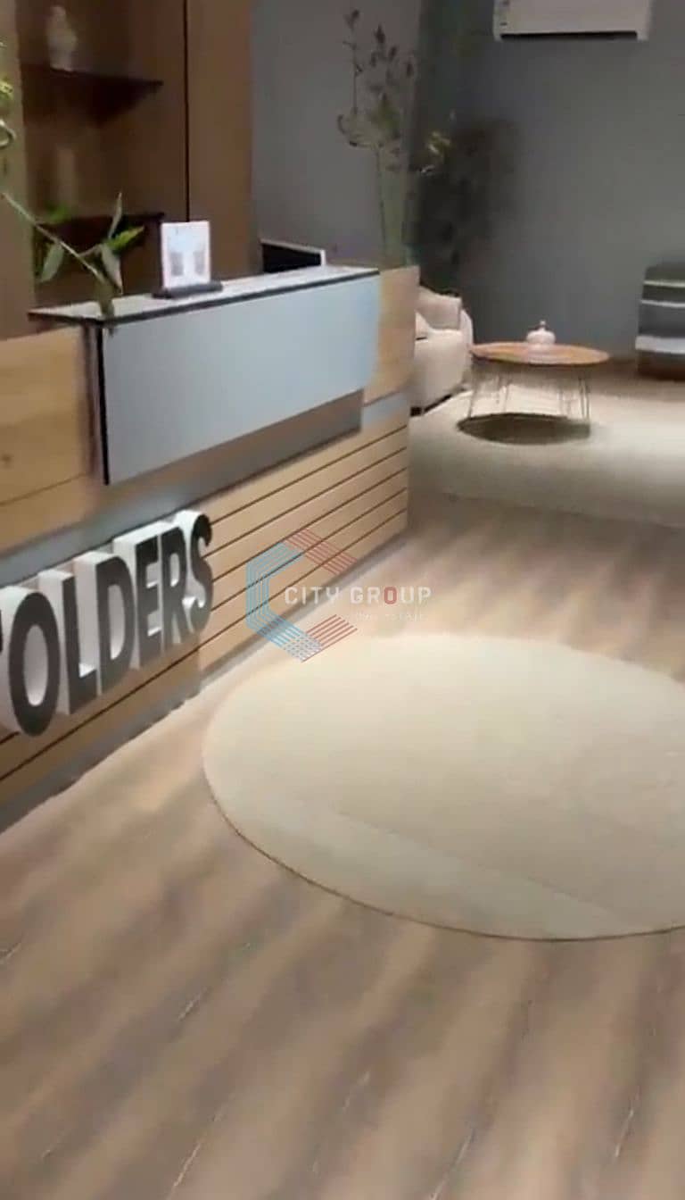 Furnished office space for rent in Degla, Maadi, suitable for major companies. 400 sq m – pohled 2