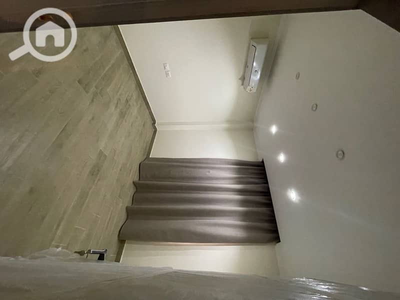 6 92adf52c-decc-4068-bd29-0fa1531ec9ea. jpg