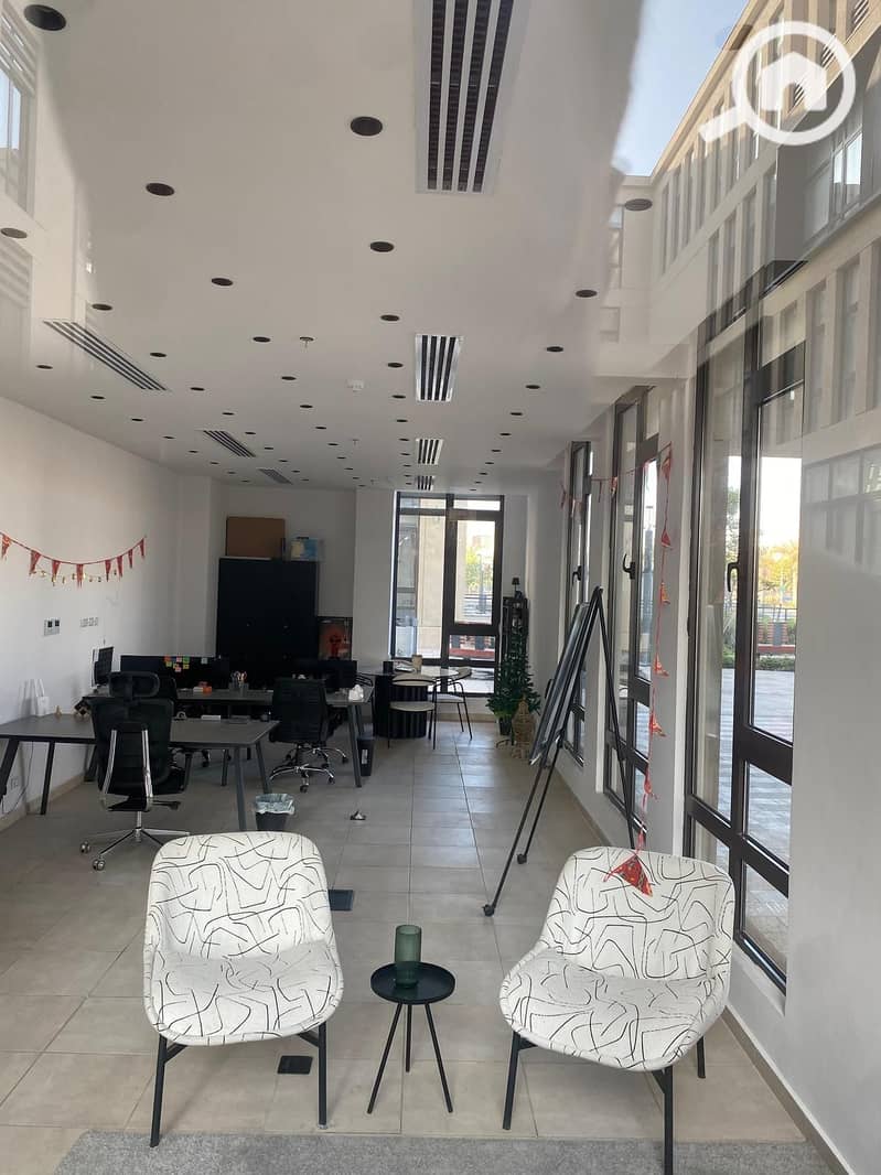 Unique administrative headquarters of 72m for rent in the strongest location in District 5, New Cairo. – pohled 4