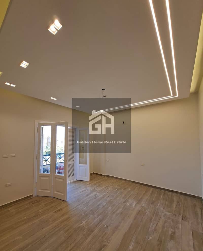A great deal on an apartment for sale in the first phase of Elkhmayel Compound, Sheikh Zayed, with elevator access. The apartment is on the second flo - Widok 4