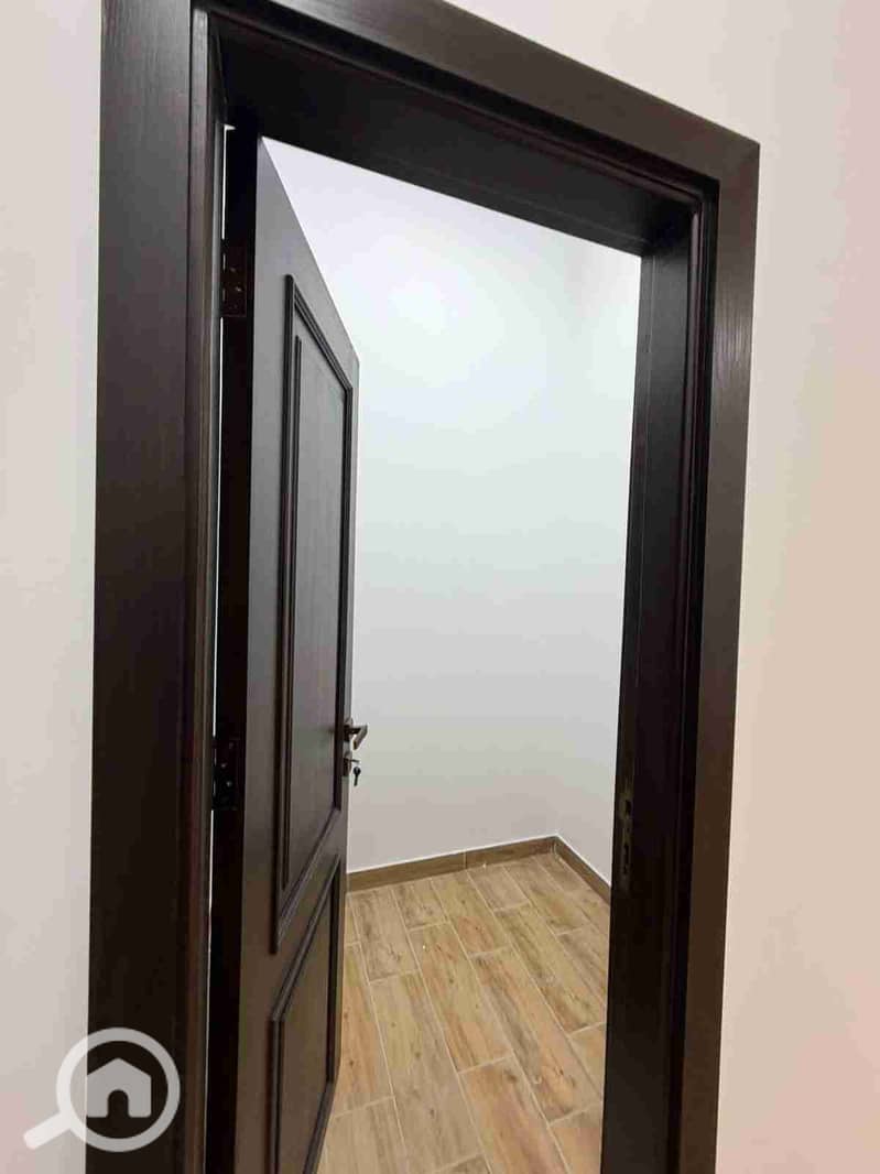 20 1001202399. jpg