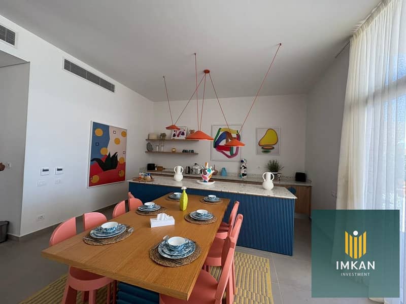 Chalet 184m² with a 117m² roof terrace, fully air-conditioned, ready for viewing, available for sale in installments over 8 years in June Ras El Hekma - Aanzicht 3