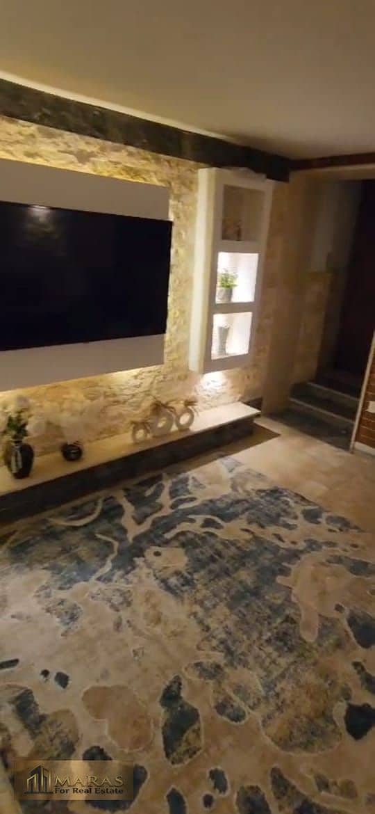 Studio for Sale in Maadi Street 74 near Damascus 65 sqm Ground Floor Private Entrance Rented 12000 Super Lux Land Share - Więcej