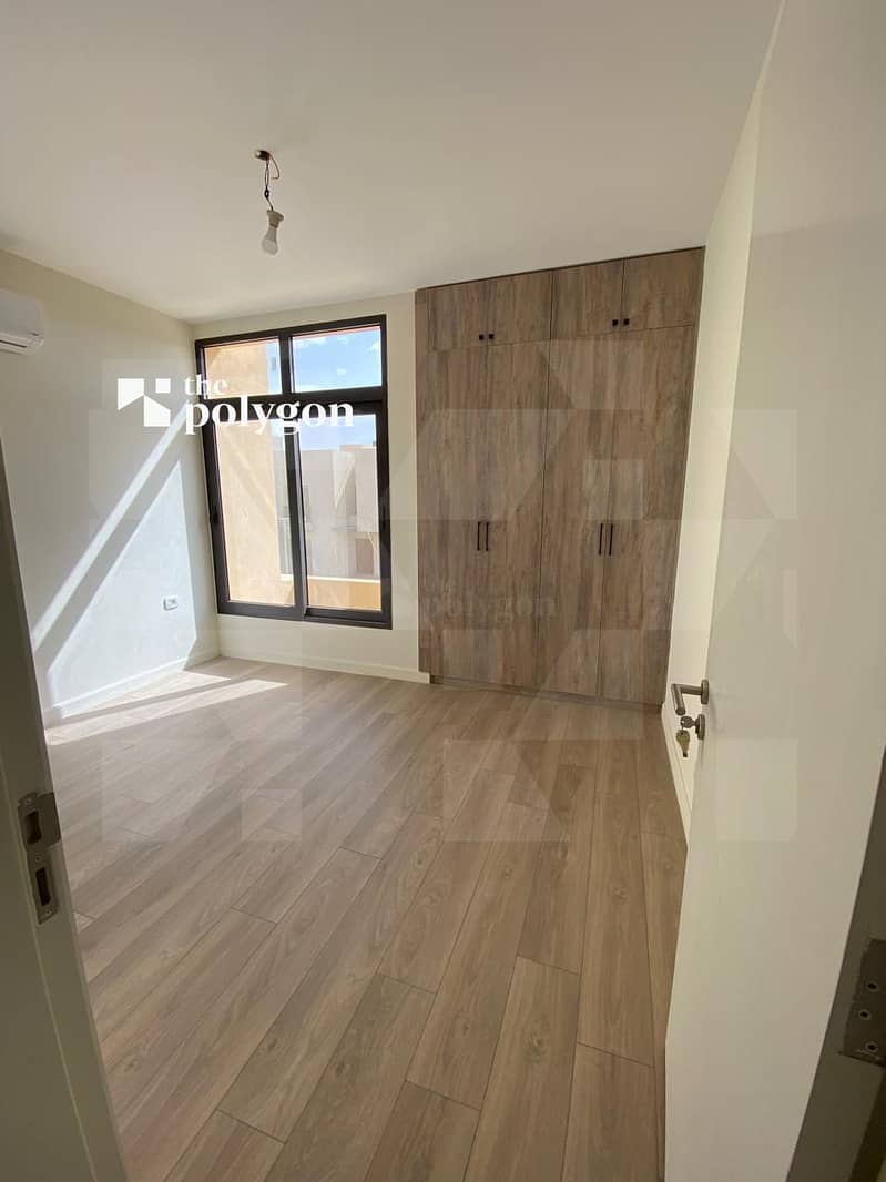Townhouse for Rent ,Fully Finished ,Kitchen Appliences & AC's,Wardrobes 210 sqm in O West. – pohled 5