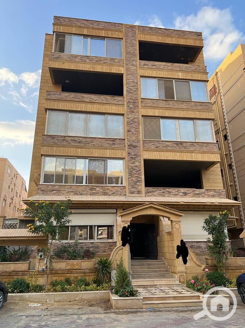 Apartment for sale in Al-Mustashreen Compound, near Al-Diyar Intelligence and Concord Plaza NEW CAIRO – pohled 2