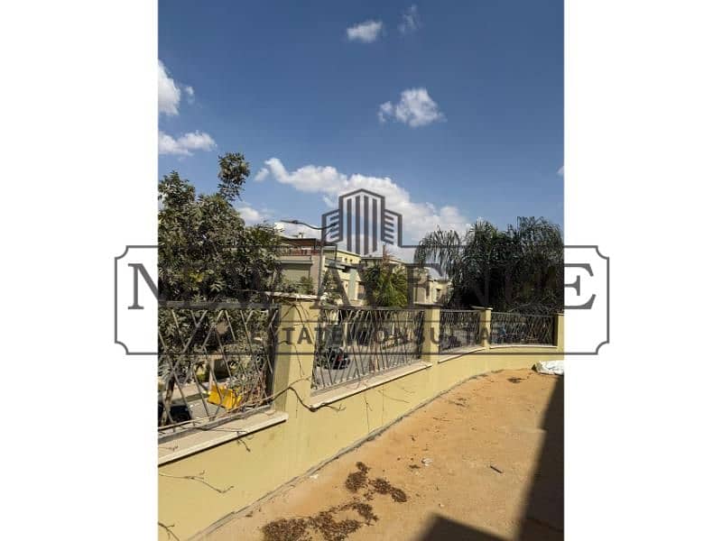 North facing Twinhouse 4 Bedrooms 4 Bathrooms Maid's room 2nd Row Clubhouse in Villette - Widok 4