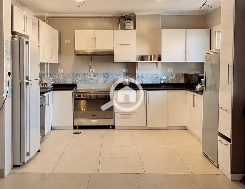 Rooftop apartment for sale, legally compliant, ultra-super-luxurious finishing, Fifth District, second contract, villas and palaces area, near the cen - Ansicht 3