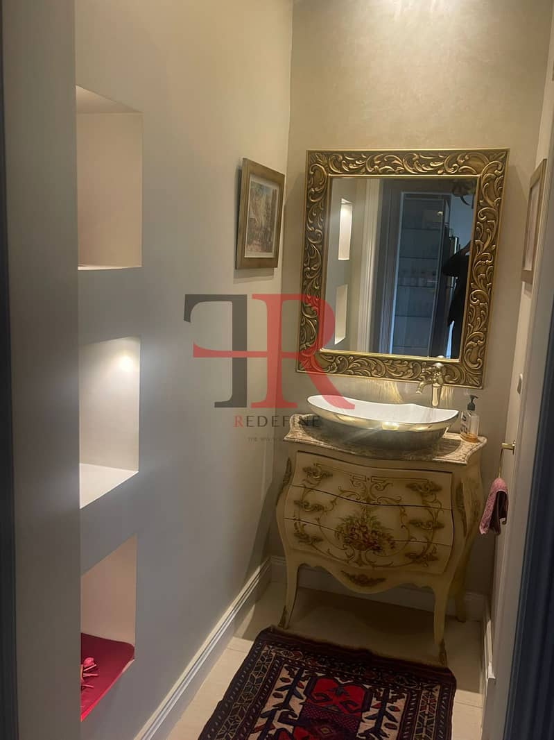 Town house for sale ready to move in semi furnished with kitchen & ACS in dyar park compound New cairo - Mehr