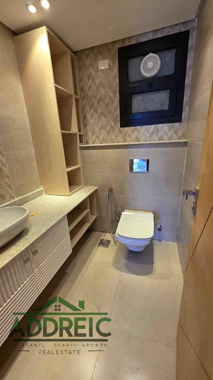 A prime opportunity in the heart of New Cairo's Fifth Settlement: a 155-square-meter apartment with very imminent delivery in the Liven Square compoun - Mehr