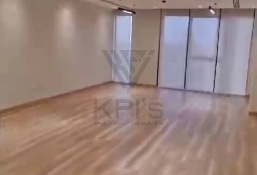 Office 65sqm Fully Finished+AC`S for Rent in Hyde Park on South 90 Direct - Aanzicht 5