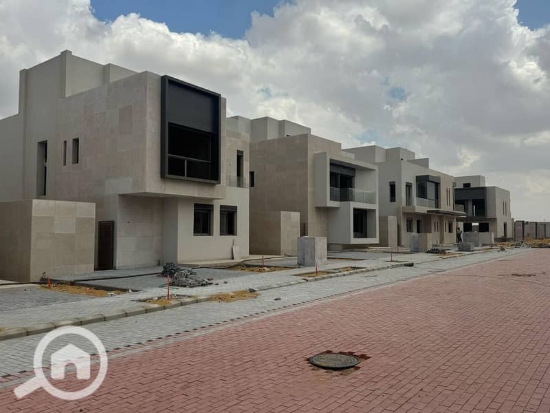 Luxury Townhouse with special price by Al KARMA - Widok 4