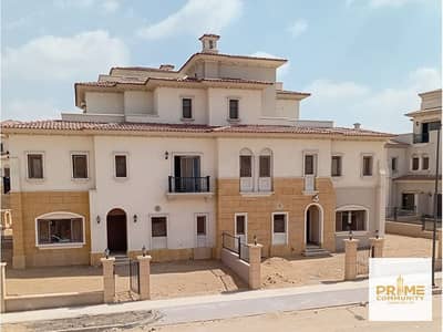 3 Bedroom Townhouse for Sale in New Cairo, Cairo - 3df04fec-869d-42a4-98b0-c20d760c77c7. jpg 3 Bedroom Townhouse for Sale in New Cairo, Cairo - 3df04fec-869d-42a4-98b0-c20d760c77c7. jpg