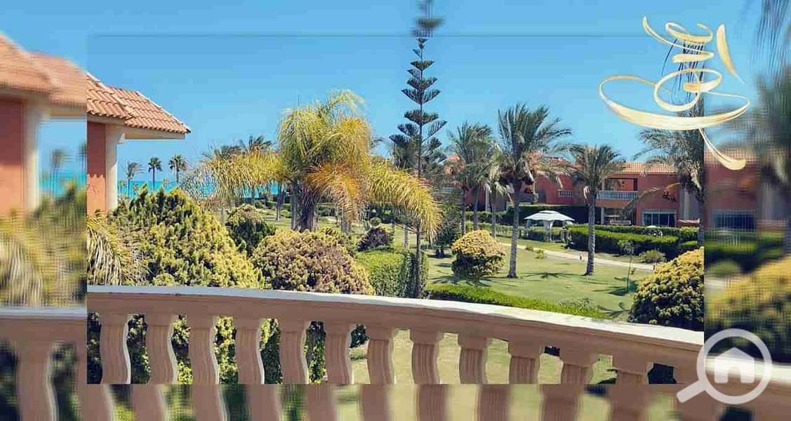 Villa for sale in Ocean Blue Marina, first row by the sea - Ansicht 2