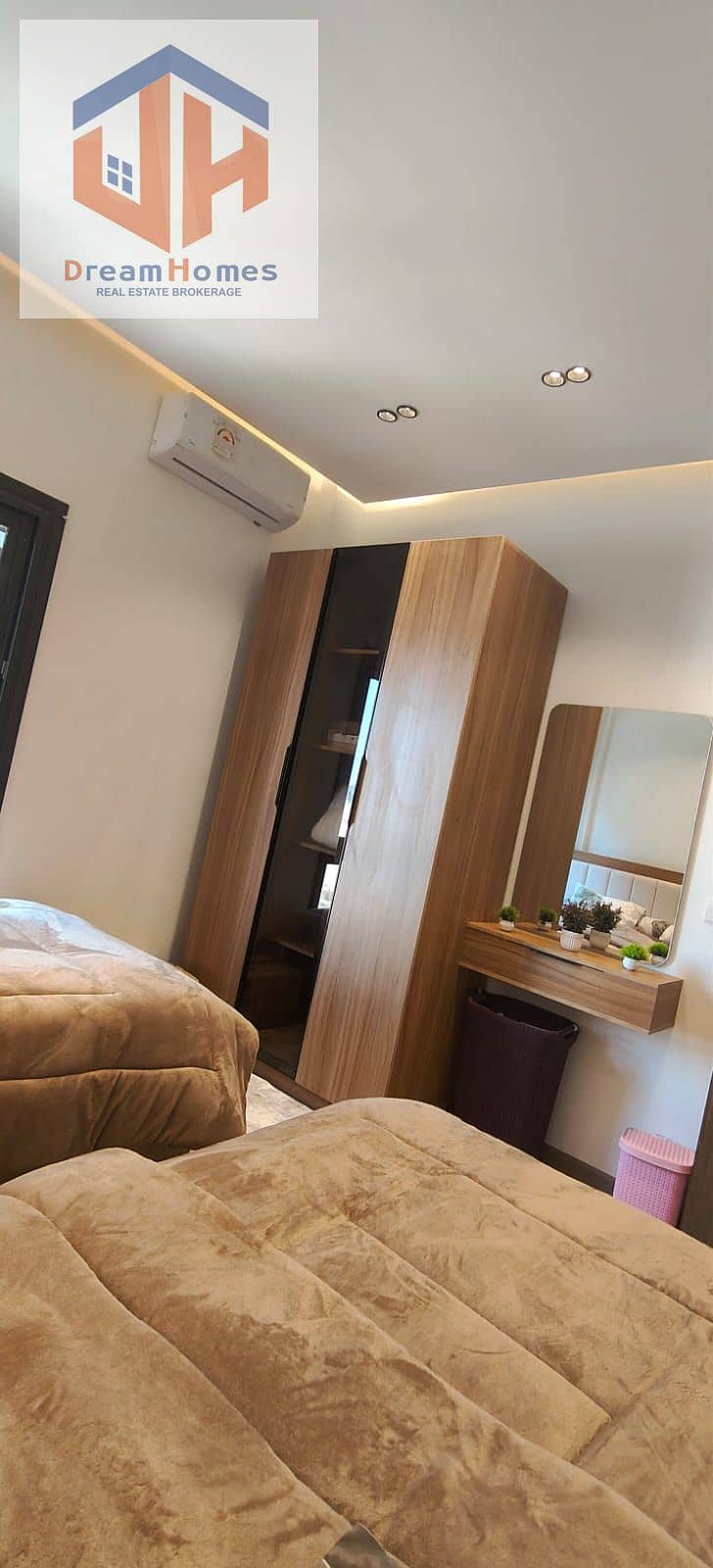 85 sqm hotel apartment in Privado - new modern furnishings - Más