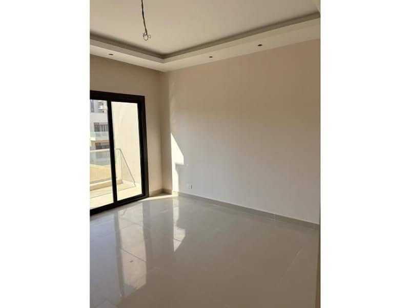 Twin house for rent in the address east Compound , New Cairo Fully finishing with high-end finishing Prime location - Widok 4