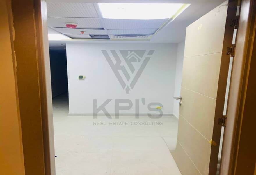 Office Fully Finished for rent At Best Meter Price On North 90th Street - Widok 6