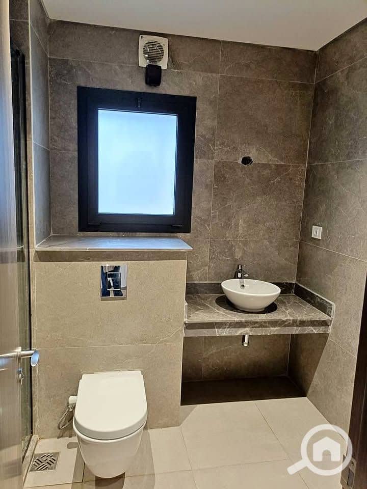 Premium Finished Apartment+garden in Zed - Ansicht 2