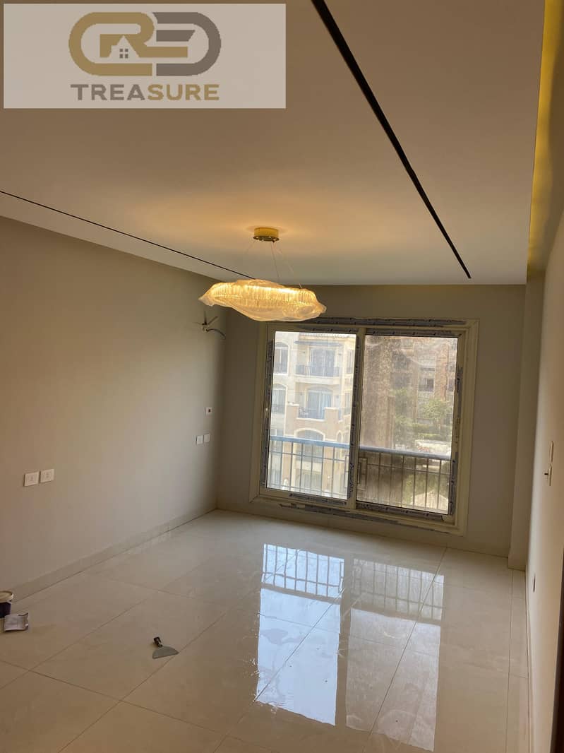 Penthouse with acs for rent in Stone Residence - new cairo - Widok 4