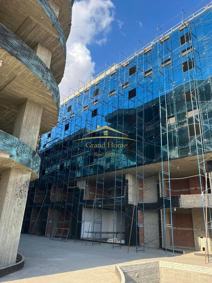 Clinic for sale, 32 sq m, next to Zayed Specialized Hospital, Mall 101, near Arkan Plaza, 205, Capital, Treview, The Gate, and next to Hadayek El Moha - Ansicht 3
